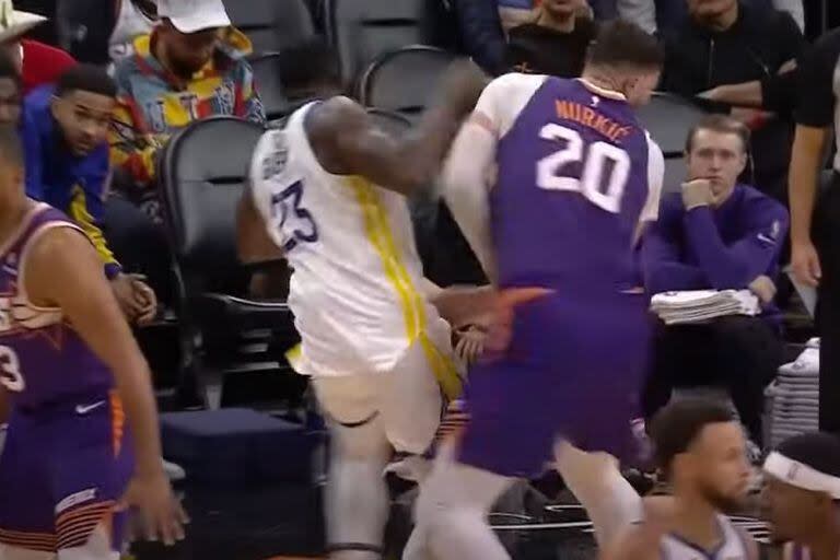 Draymond Green le dio un manotazo a Jusuf Nurkic y fue expulsado en el cotejo entre Golden State y Phoenix