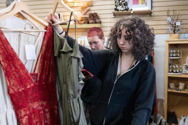 Designer clothes are up to 60% off at this new Old Sacramento eco