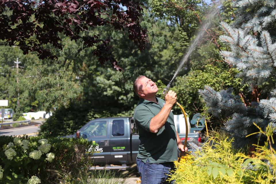 Richard Goldstein, president of the New Jersey Landscape Contractors Association and his Oakland-based company Green Meadows Landscaping, said that limiting the use of gas-powered leaf blowers to certain times each year is “fair to everybody.” The association has kept a close eye on the topic since at least 2017, when they sued Maplewood over its leaf blower ordinance.