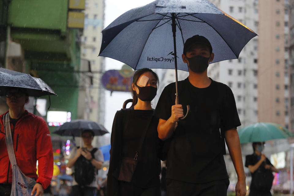 Cientos de miles toman las calles de Hong Kong