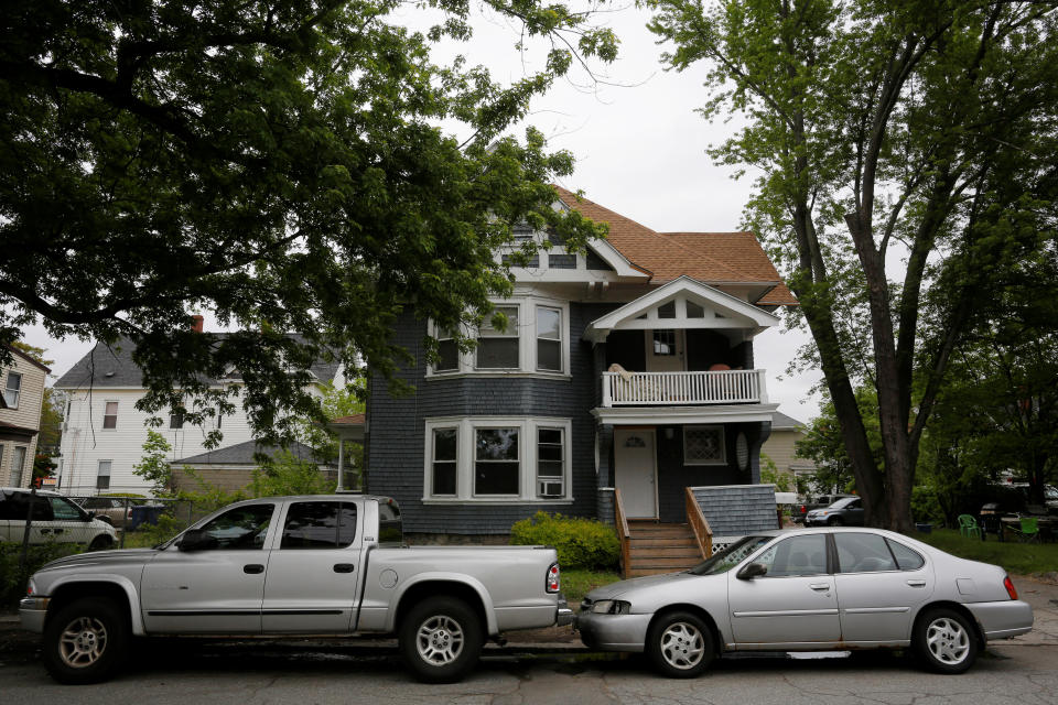 This home in Lawrence, Massachusetts, was raided in May 2017&nbsp;as part of an investigation into heroin and fentanyl drug rings in the region. (Photo: Brian Snyder / Reuters)