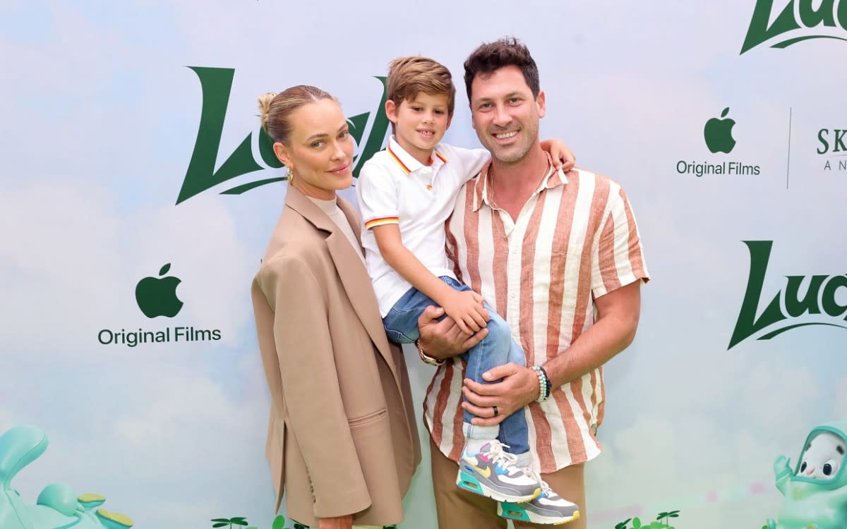 Peta Murgatroyd, Shai Alexander Chmerkovskiy, Maksim Chmerkovskiy<p>Photo by Matt Winkelmeyer/GA/The Hollywood Reporter via Getty Images</p>