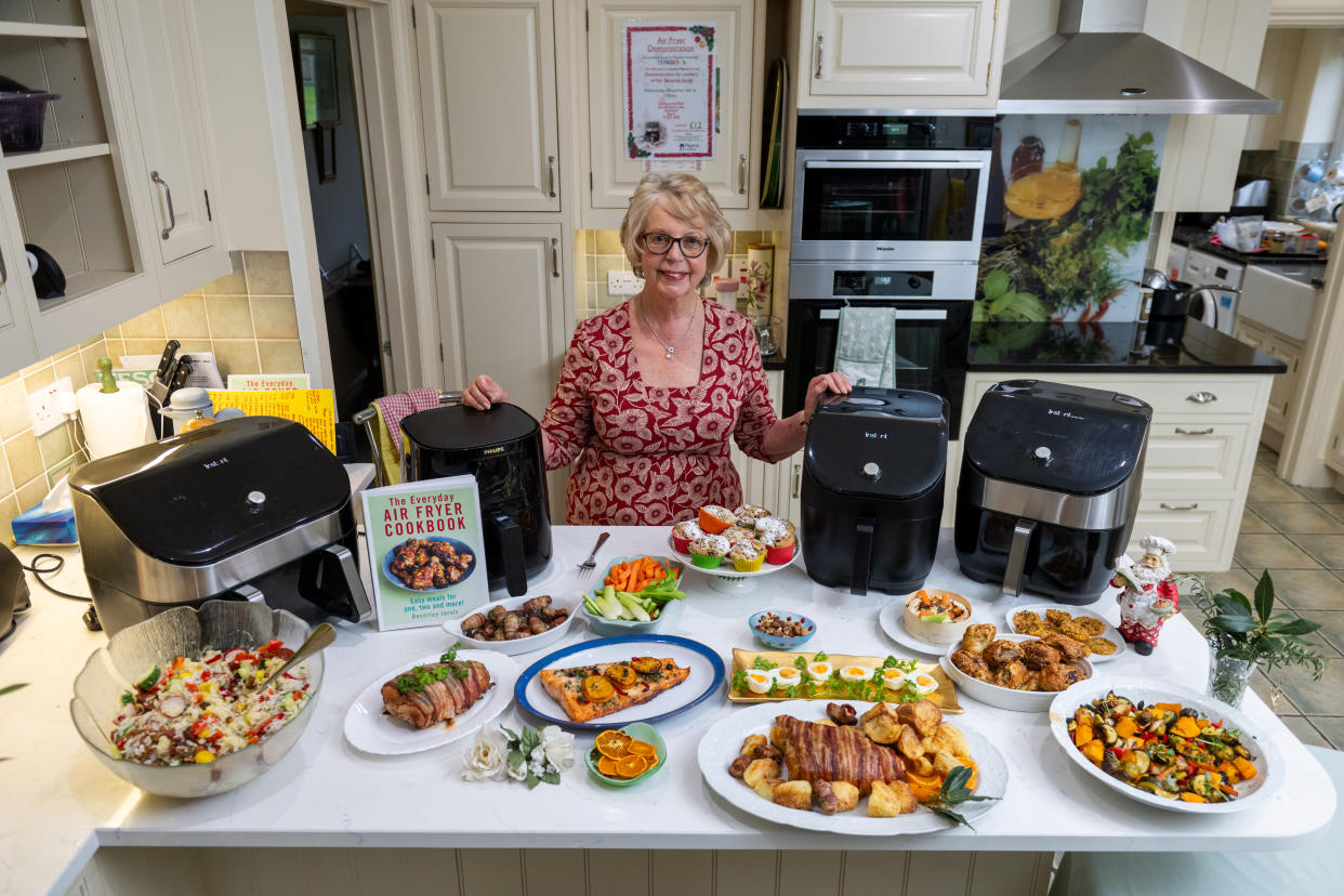 Beverley Jarvis is cooking a full Christmas dinner just using her air fryer. (SWNS)