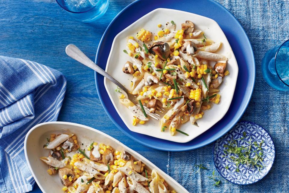 Penne with Mushrooms, Corn, and Thyme