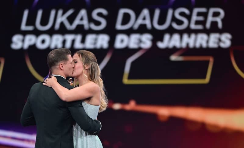 Gymnast Lukas Dauser celebrates with his wife Viktoria after winning the Sportsman of the Year 2023 award at the Sportsman of the Year gala at the Kurhaus in Baden-Baden. Bernd Weißbrod/dpa