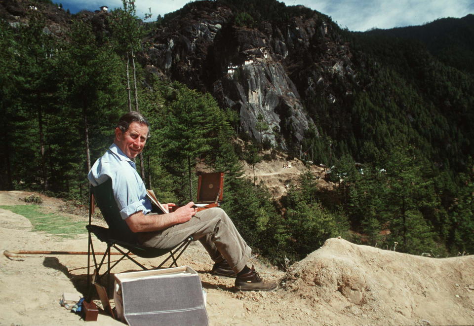 BHUTAN - FEBRUARY 11:  Prince Charles Sketching In The Himalayas.  (Photo by Tim Graham Photo Library via Getty Images)