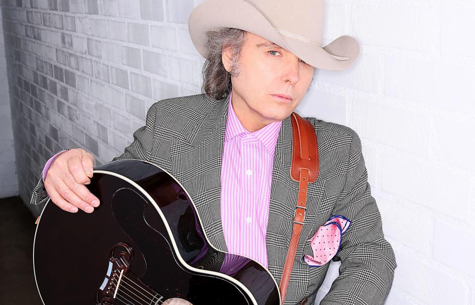 Country music star Dwight Yoakam will perform in Canton on Feb. 11.