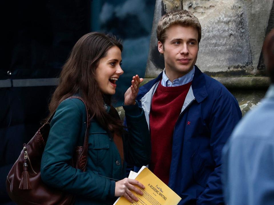 Bellamy and McVey on the set of ‘The Crown’ in St Andrews (Getty Images)