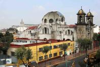 <p>CIUDAD DE MÉXICO Earthquake/Terremoto-CDMX.- 25 de septiembre de 2017. Vista desde el exterior de la iglesia de Nuestra Señora de los Ángeles ubicada en la colonia Guerrero, delegación Cuauhtémoc, donde se observa el desprendimiento de una parte de la cúpula tras el terremoto que cimbró a esta capital el pasado 19 de septiembre. Foto: Agencia EL UNIVERSAL/Lucía Godínez/EVZ </p>