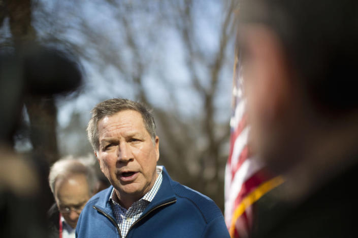 <p>Ohio Gov. John Kasich speaks with journalists during a campaign stop, Thursday, Feb. 11, 2016, in Pawleys Island, S.C. <i>(Photo: Matt Rourke/AP)</i></p>