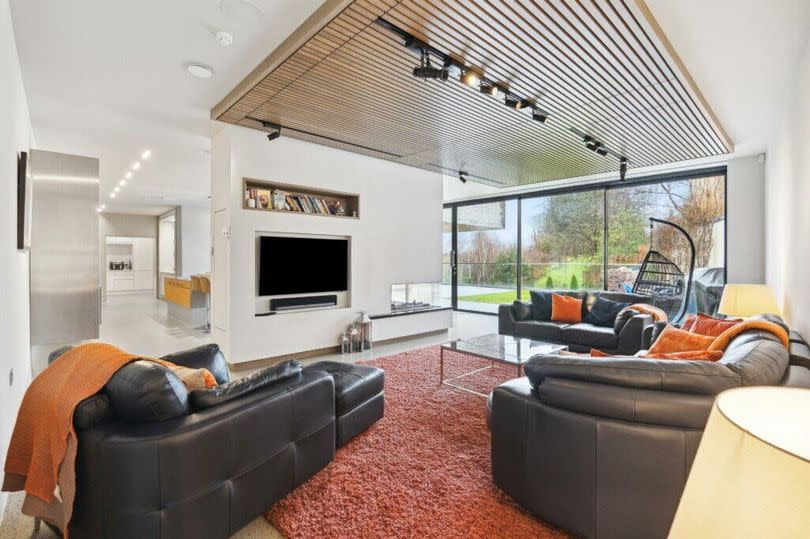 Inside the 'floating' house -Credit:Rightmove
