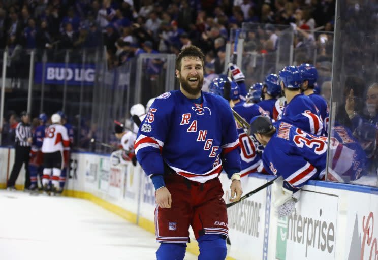 Rangers' Tanner Glass fined for nasty hit with stick