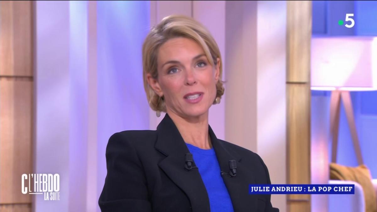 VOICI Ça a été un déchirement Julie Andrieu revient sur son enfance compliquée marquée par