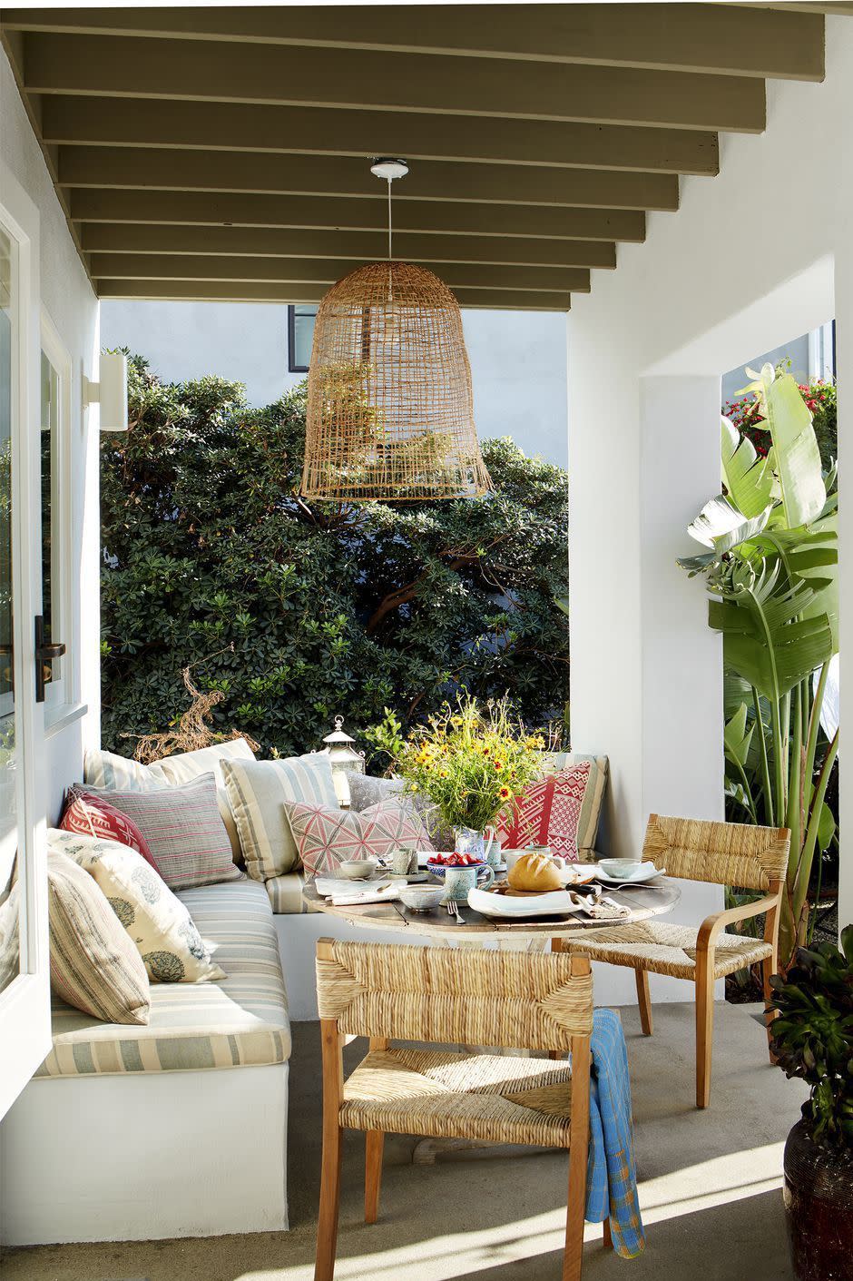 outdoor rooms