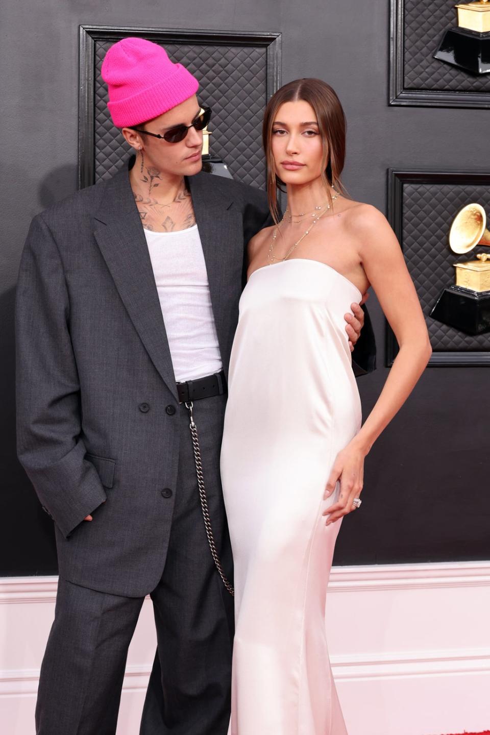Bieber y su esposa Hailey Baldmwin (Getty Images)