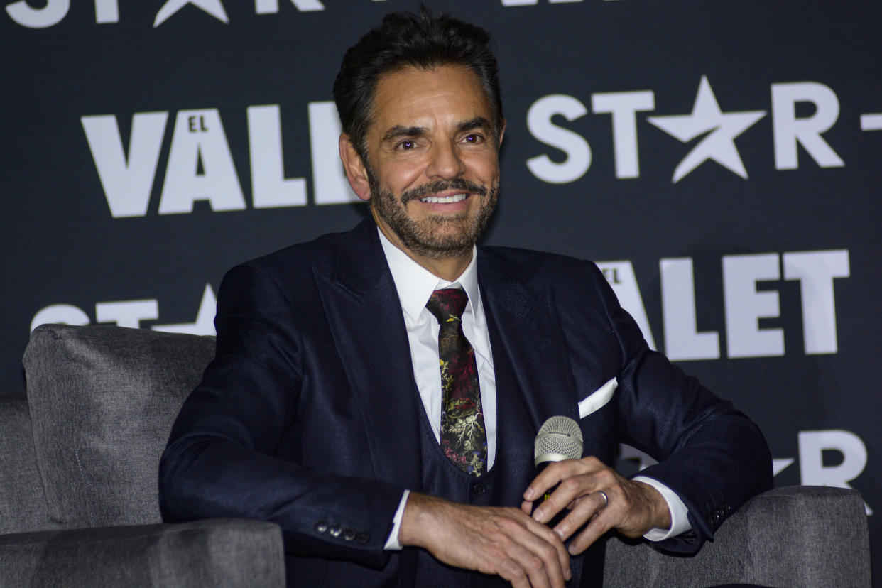 Eugenio Derbez en la alfombra roja de The Valet. (Jaime Nogales/Medios y Media/Getty Images)