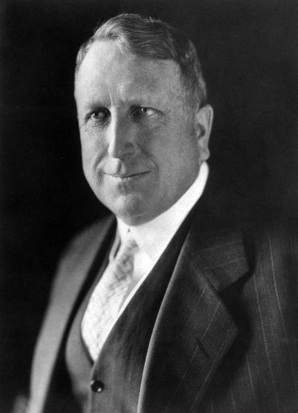 <div class="inline-image__title">William Randolph Hearst</div> <div class="inline-image__credit">Wikimedia Commons/Public Domain</div>