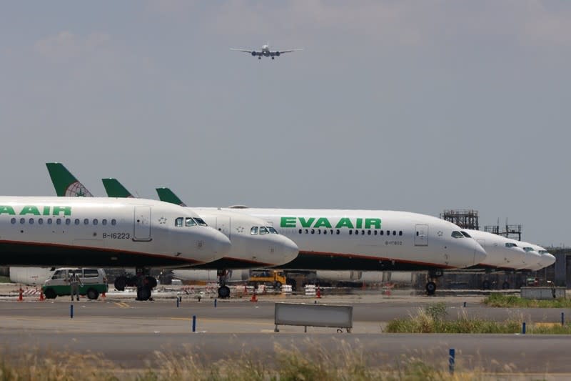 <cite>長榮航空企業工會要求年終至少10個月。（圖／翻攝自FB／EVA Airways Corp. 長榮航空）</cite>