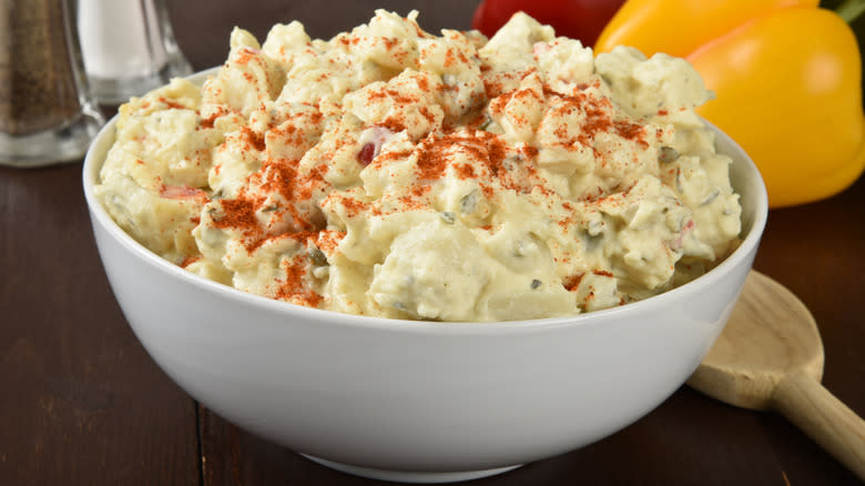 potato salad with paprika