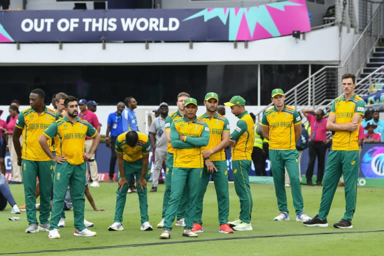 South African players wait on the field after losing the T20 World Cup final to India (Randy Brooks)