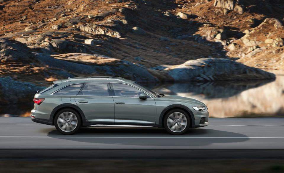 View Audi A6 Allroad Photos