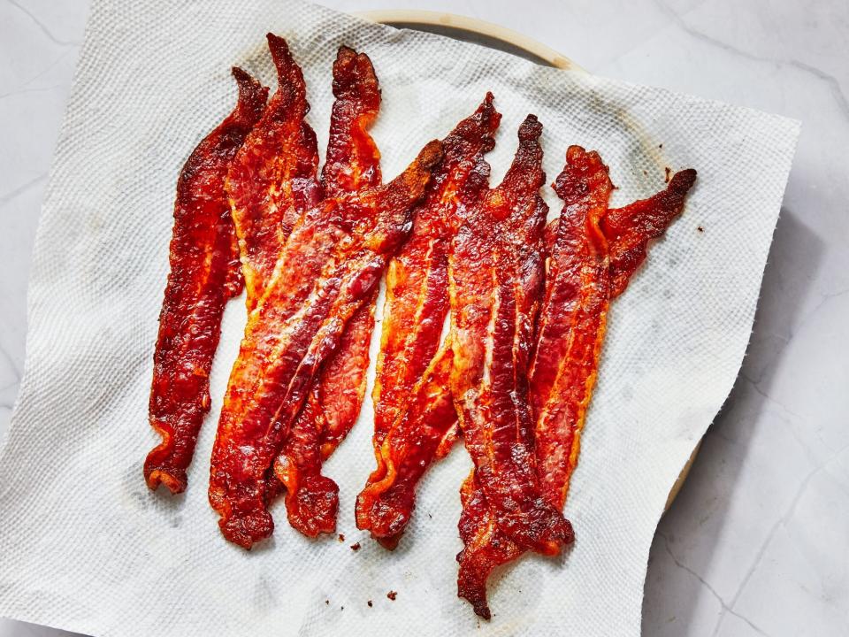 bacon on a paper towel