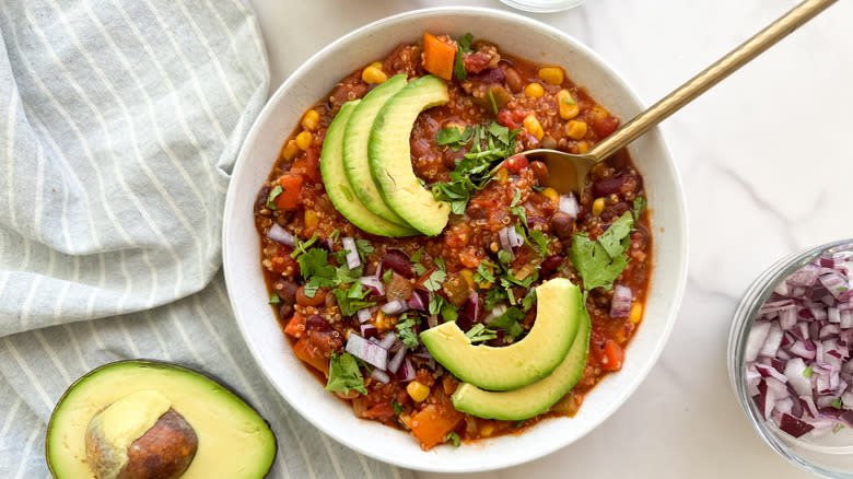 veggie quinoa chili in bowl