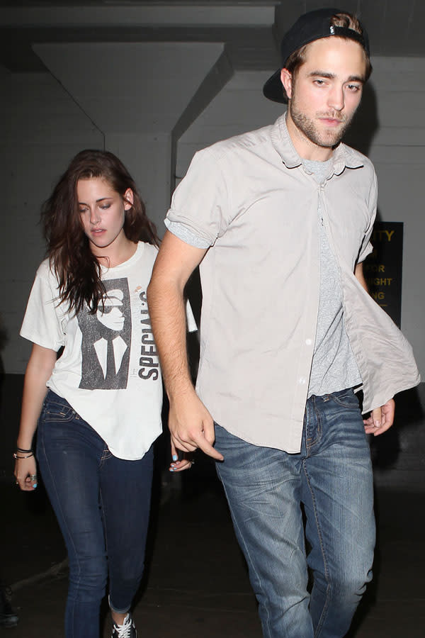 Robert Pattinson & Kristen Stewart’s Romantic Hotel Cafe Date