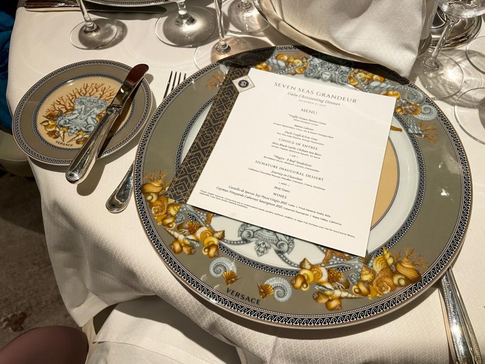 Regent Seven Seas Cruises Grandeur's compass rose table