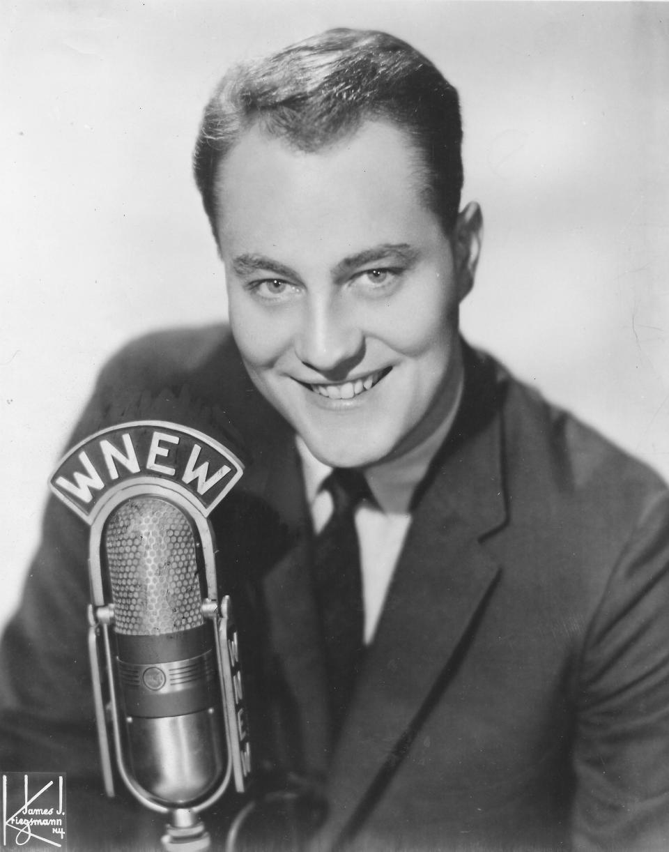 Former Akron and Cleveland disc jockey Pete Myers, the “Mad Daddy” of the airwaves, takes a 1966 publicity photo for WNEW in New York.