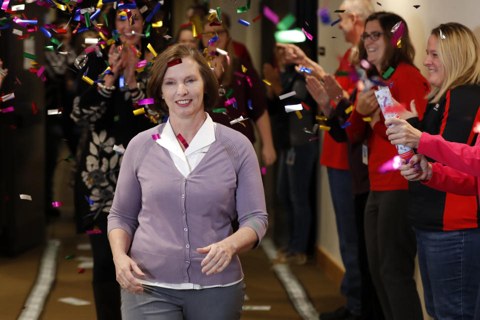 Iowa US single mum Lerynne West lost the winning ticket in a $954 million Powerball lottery.