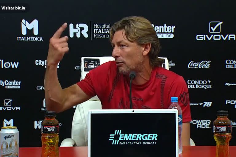 Gabriel Heinze se molestó con la pregunta de un periodista y se generó un cruce incómodo.