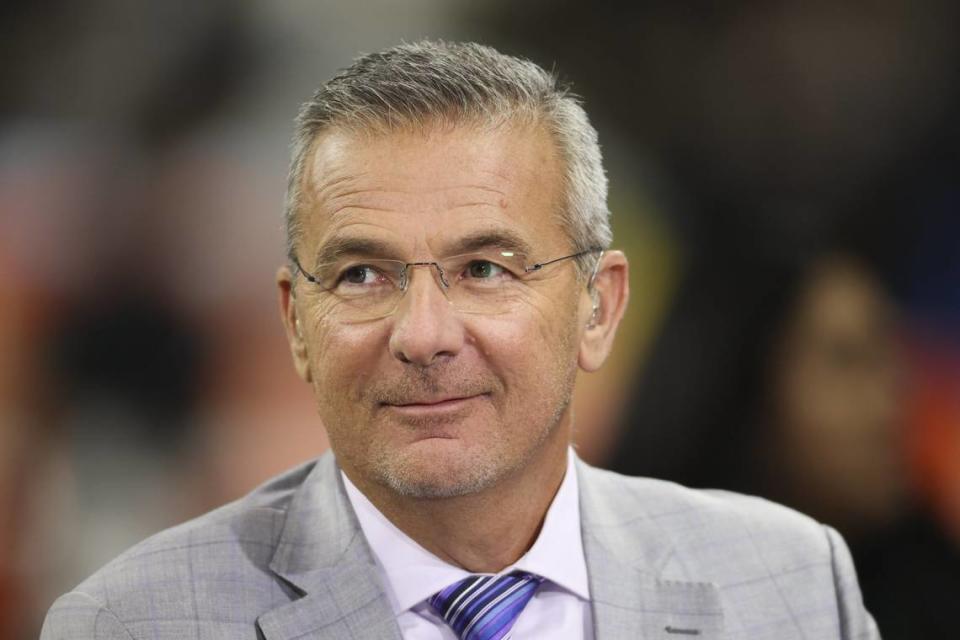 Dec 3, 2022; Indianapolis, Indiana, USA; FOX Sports analyst Urban Meyer before the Big Ten Championship between the Michigan Wolverines and the Purdue Boilermakers at Lucas Oil Stadium. Mandatory Credit: Trevor Ruszkowski-USA TODAY Sports