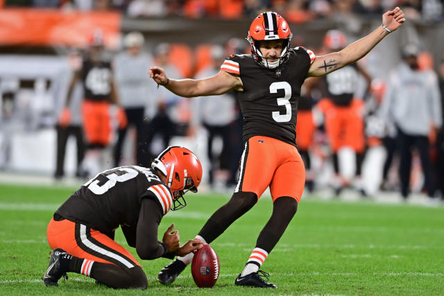 Cade York game-winning field goal lifts Browns over Panthers