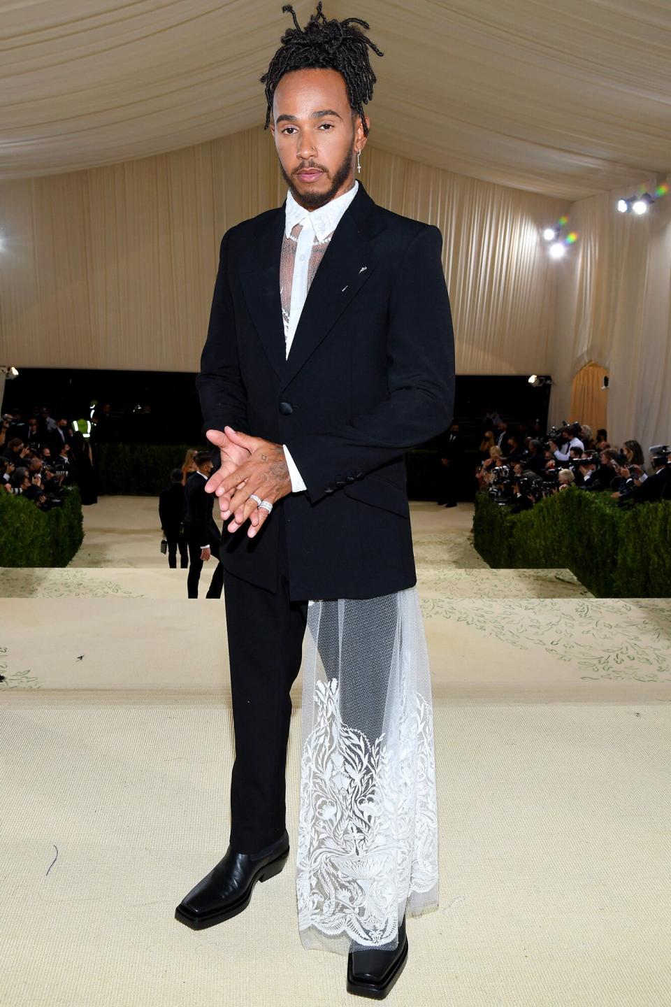 Lewis Hamilton attends The 2021 Met Gala Celebrating In America: A Lexicon Of Fashion at Metropolitan Museum of Art on September 13, 2021 in New York City.