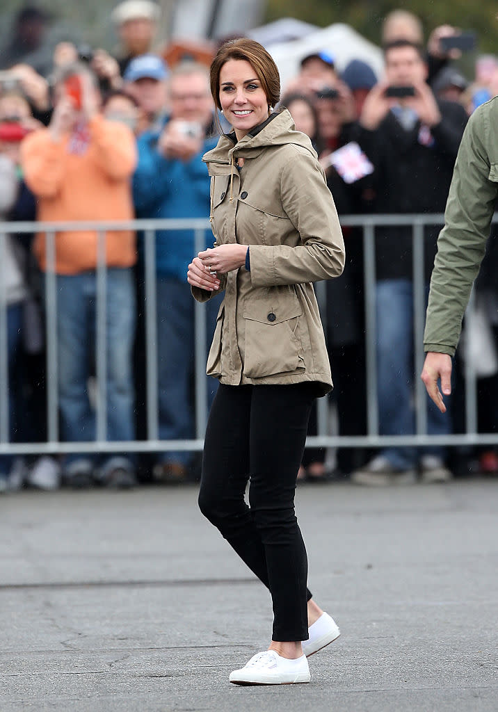 The Duchess of Cambridge meets members of the Canadian public after disembarking the ship Pacific Grace in Victoria Harbour. (Getty Images)