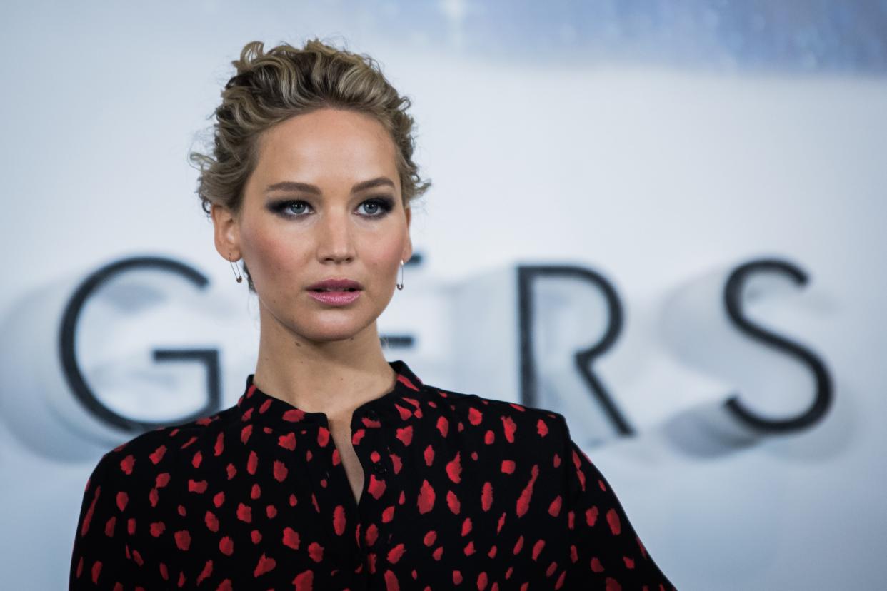 In ihrem neuen Film steckt „J-Law“ mit einem russischen Spionagedienst unter einer Decke. (Bild: Vianney Le Caer/Invision/AP)