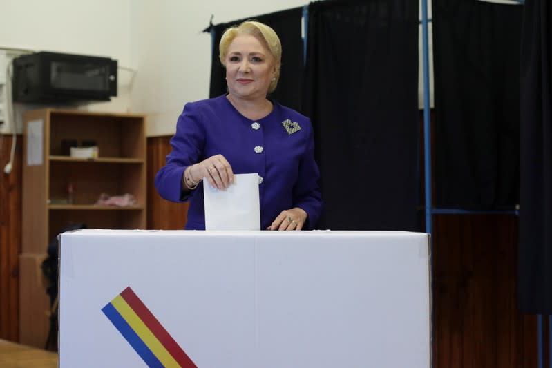 Former Romanian PM and presidential candidate Viorica Dancila casts her ballot in the first round of a presidential election