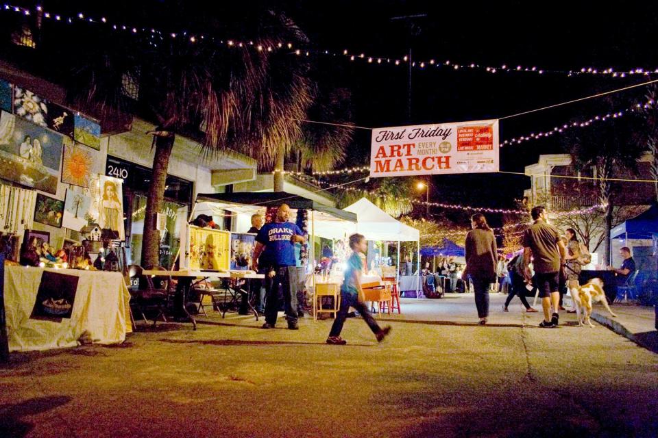 First Friday Art March filled up Bull Street and Desoto Row in the Starland District.