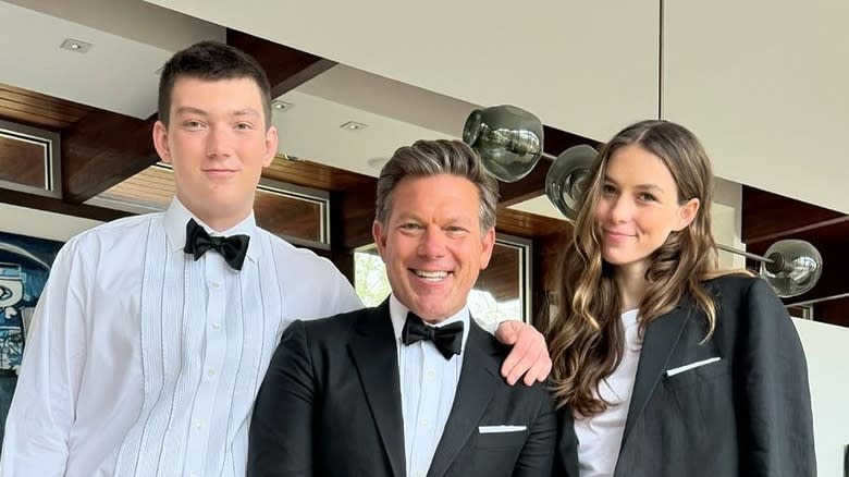 Tyler Florence with his children