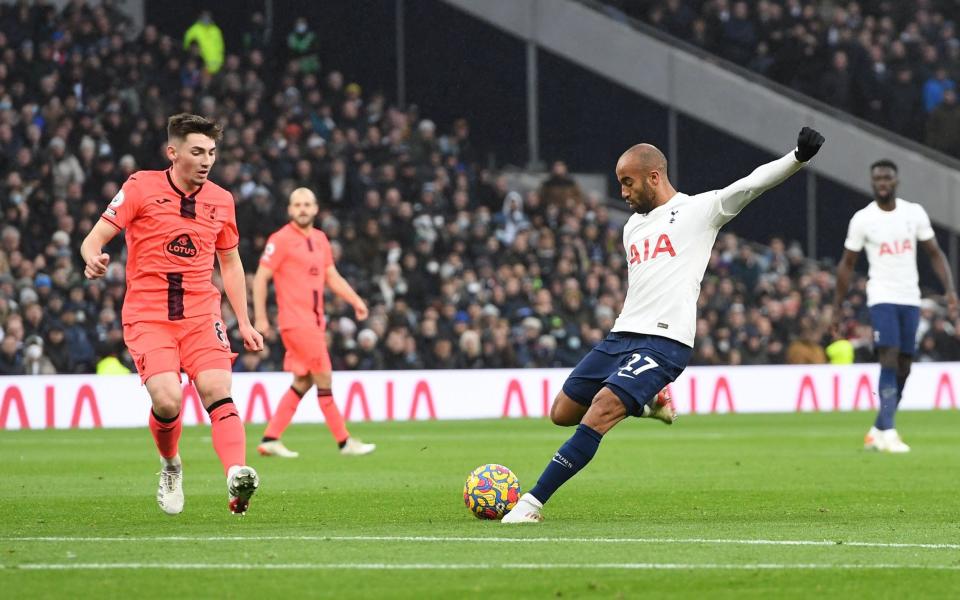 Lucas Moura's goal-of-the-season candidate keeps the Antonio Conte revolution rolling - Shuttershock