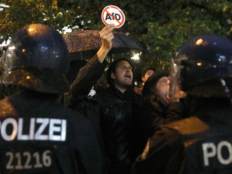 Demonstrators protest against the anti-immigration party Alternative fuer Deutschland (AfD) after German general election: Reuters