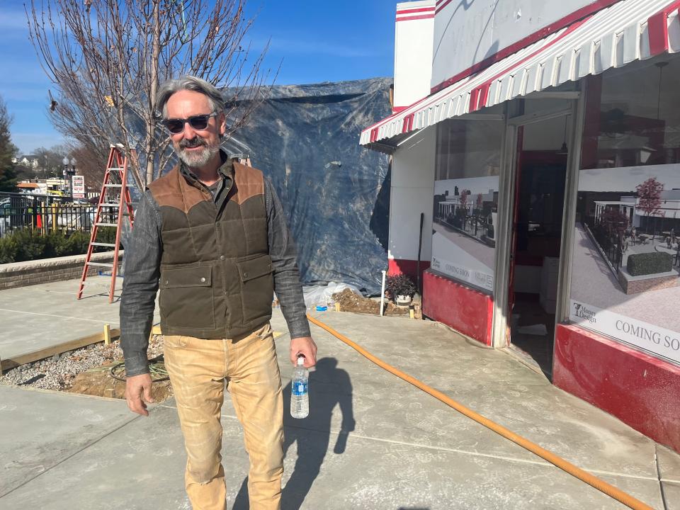 Mike Wolfe of Franklin is constructing a new food and drink concept on the corner of 6th Street in downtown Columbia, Tenn. The new eatery is located where Vintage Winery once operated.