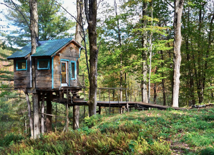 <body> <p>Situated 30 feet above a dense thicket of ferns, this little New England <a rel="nofollow noopener" href=" http://www.bobvila.com/slideshow/treehouse-envy-12-lofty-designs-45738?bv=yahoo" target="_blank" data-ylk="slk:treehouse;elm:context_link;itc:0;sec:content-canvas" class="link ">treehouse</a> reaches new heights in lofty living. A long, gradually inclined ramp leads to the cabin, where a queen-size futon and hot tub await, ready to offer a restorative experience filled with peace, quiet, and comfort.</p> <p><strong>Related: <a rel="nofollow noopener" href=" http://www.bobvila.com/slideshow/the-20-best-and-most-unusual-b-bs-in-america-50673?#.WD-nmaIrKRs?bv=yahoo" target="_blank" data-ylk="slk:The 20 Best (and Most Unusual) B&Bs in America;elm:context_link;itc:0;sec:content-canvas" class="link ">The 20 Best (and Most Unusual) B&Bs in America</a> </strong> </p> </body>