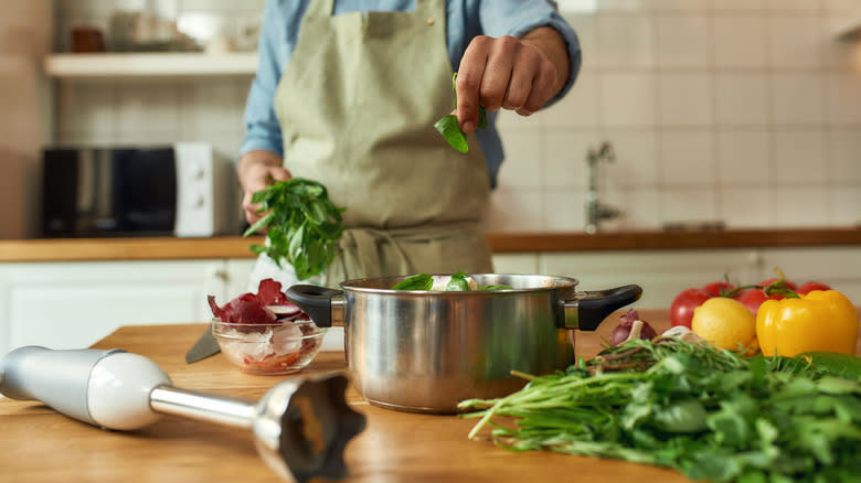 hand blender and food ingredients