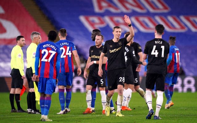 Tomas Soucek waves after the match at Selhurst Park 