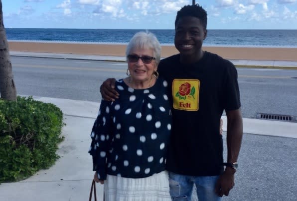 A 22-year-old man and an 86-year-old woman who play Words With Friends together finally met IRL, and the pictures will melt your heart