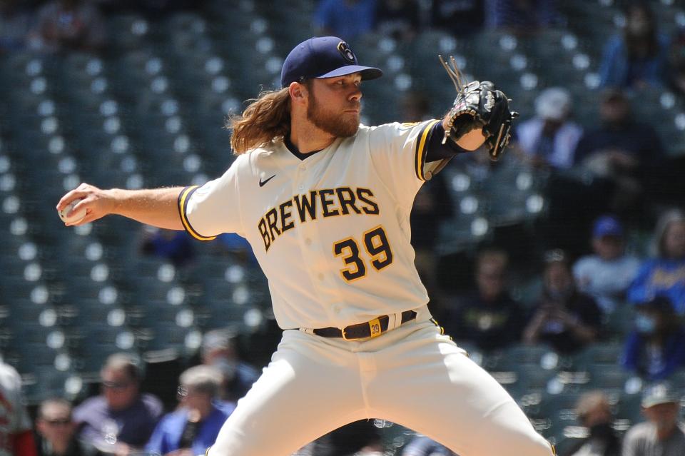 Corbin Burnes during Thursday's game against the Cardinals.