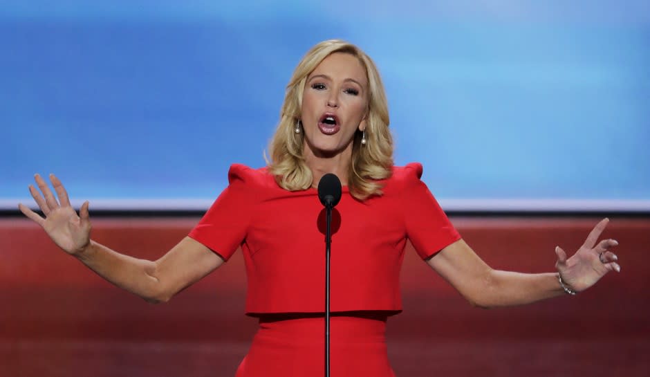 Who Is Paula White And Why Is She A Controversial Choice To Lead ...