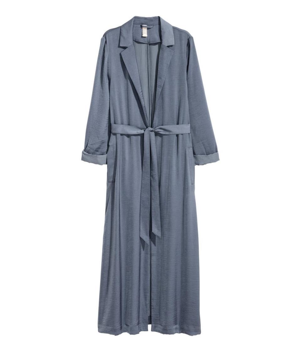 13 Under-$100 Transitional Pieces to Shop: Slouchy Duster